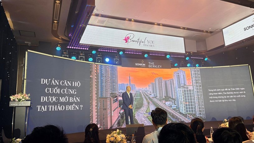 Sơn Kim Land ra mắt căn hộ cao cấp Berkley với mức giá khá bất ngờ - Bất ngờ ở đây là ai ngồi gần mới nhận ra có dấu cộng 🫣🫣🫣 - Ảnh 1