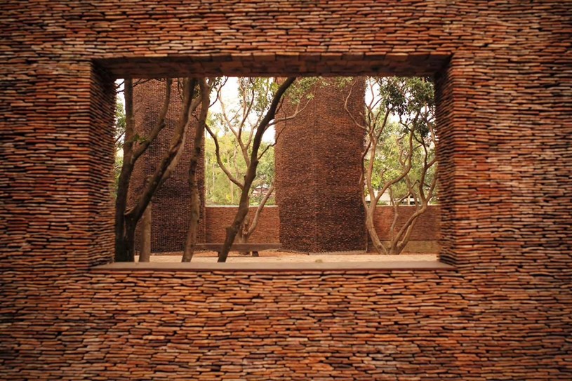 Đừng vội vứt ngói cũ, vì chúng có thể lọt Top những công trình đẹp nhất thế giới đấy!  - Ảnh 4