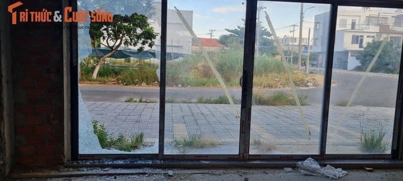 Đ&#224; Nẵng: “si&#234;u phẩm&quot; Marina Complex với chuỗi shophouse 2 mặt tiền đầu ti&#234;n giờ hoang t&#224;n đến kh&#243; tin.... - Ảnh 9