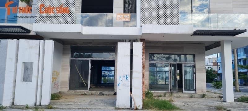 Đ&#224; Nẵng: “si&#234;u phẩm&quot; Marina Complex với chuỗi shophouse 2 mặt tiền đầu ti&#234;n giờ hoang t&#224;n đến kh&#243; tin.... - Ảnh 8