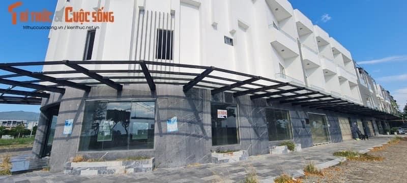 Đ&#224; Nẵng: “si&#234;u phẩm&quot; Marina Complex với chuỗi shophouse 2 mặt tiền đầu ti&#234;n giờ hoang t&#224;n đến kh&#243; tin.... - Ảnh 12
