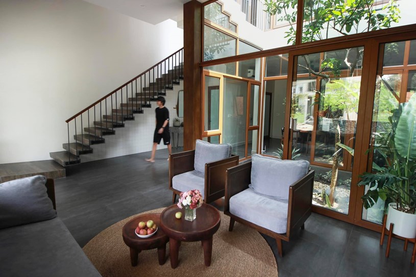 C&ograve;n đ&acirc;y l&agrave; kiến tr&uacute;c sư trưởng thứ 2 rất đẹp trai