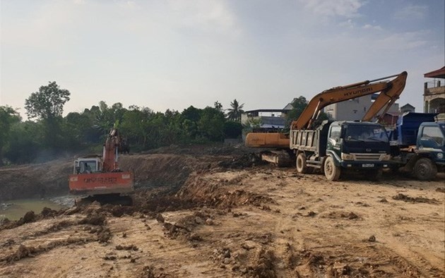 Dự &aacute;n Danko City (Th&aacute;i Nguy&ecirc;n) rao b&aacute;n rầm rộ d&ugrave; hiện tại mới chỉ ở kh&acirc;u giải ph&oacute;ng mặt bằng (Ảnh: Tạp ch&iacute; Lao động v&agrave; C&ocirc;ng đo&agrave;n)