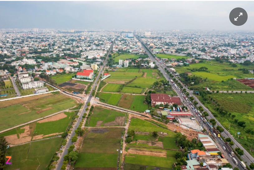 Kể từ ng&agrave;y 21/5, 5 huyện v&ugrave;ng ven TP l&agrave; B&igrave;nh Ch&aacute;nh, H&oacute;c M&ocirc;n, Cần Giờ, Củ Chi v&agrave; Nh&agrave; B&egrave; sẽ kh&ocirc;ng được ph&eacute;p ph&acirc;n l&ocirc; b&aacute;n nền. Ảnh:&nbsp;Quỳnh Danh.&nbsp;