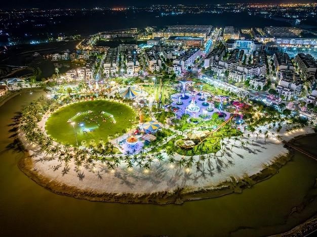 Sức sống ngập tr&agrave;n tại Vinhomes Grand Park g&oacute;p phần thu h&uacute;t cư d&acirc;n về với The Beverly Solari &nbsp;