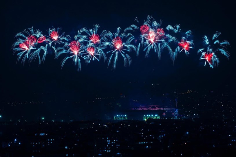 &ldquo;Concert ph&aacute;o hoa quốc gia&rdquo; nhận được sự quan t&acirc;m của đ&ocirc;ng đảo người d&acirc;n tr&ecirc;n cả nước. Ảnh: &Aacute;nh Dương.