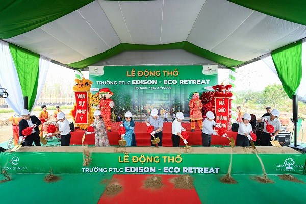 Lễ động thổ trường Phổ th&ocirc;ng li&ecirc;n cấp Edison, quy m&ocirc; 3.600 học sinh, tại đại đ&ocirc; thị Eco Retreat s&aacute;ng 29/1