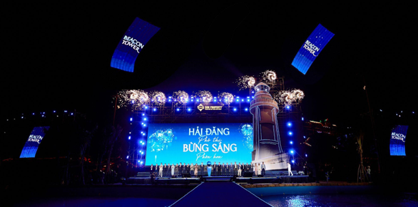 Kh&ocirc;ng kh&iacute; b&ugrave;ng nổ khi những th&ocirc;ng tin mới về Beacon Tower được c&ocirc;ng bố. Ảnh: &Aacute;nh Dương.