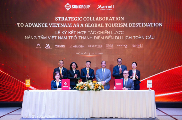Sun Group v&agrave; Marriott International k&yacute; kết hợp t&aacute;c chiến lược n&acirc;ng tầm Việt Nam trở th&agrave;nh điểm đến du lịch to&agrave;n cầu.