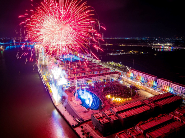 C&aacute;c sự kiện lễ hội thường xuy&ecirc;n được tổ chức g&oacute;p phần g&acirc;y dựng cộng đồng gắn kết bền vững v&agrave; sức sống s&ocirc;i động cho c&aacute;c khu đ&ocirc; thị Vinhomes