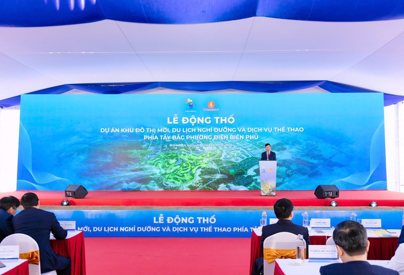 &Ocirc;ng L&ecirc; Khắc Hiệp &ndash; Ph&oacute; Chủ tịch Tập đo&agrave;n Vingroup ph&aacute;t biểu tại sự kiện