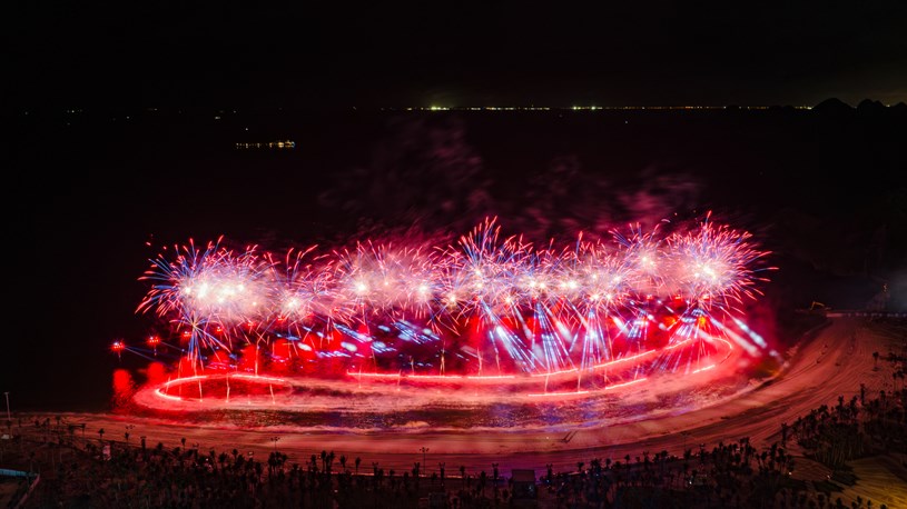 Show diễn &ldquo;Symphony of the Green Island&rdquo; x&aacute;c lập 2 kỷ lục Guinness (Ảnh: &Aacute;nh Dương) &nbsp;