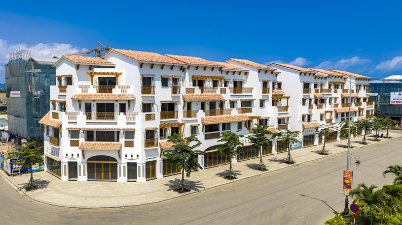 Những kỳ nghỉ đẹp như mơ dần hiện diện tại Blanca City: Công trường hối hả, công viên sôi động đêm ngày - Ảnh 3