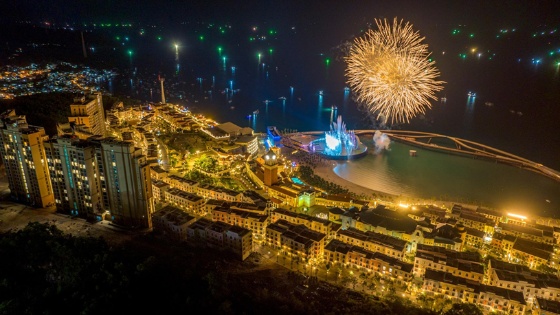 &nbsp;Thị trấn Ho&agrave;ng H&ocirc;n tại Nam Ph&uacute; Quốc được v&iacute; như &ldquo;tọa độ v&agrave;ng&rdquo; du lịch. Ảnh: &Aacute;nh Dương.