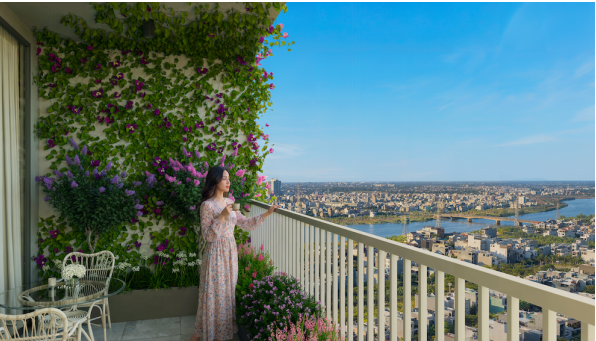 Tầm nh&igrave;n panorama 270 độ gi&uacute;p cư d&acirc;n S-Light Tower thu trọn vẻ đẹp của ba d&ograve;ng s&ocirc;ng, danh thắng Ngũ H&agrave;nh Sơn v&agrave; nhịp sống đ&ocirc; thị. Ảnh: Sun Property.