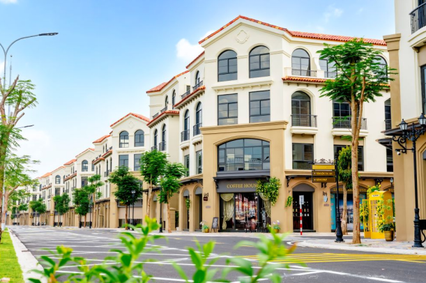 Royal Boulevard mang phong c&aacute;ch kiến tr&uacute;c &Yacute; tinh tế, t&aacute;i hiện c&aacute;c thương phố sầm uất tại ch&acirc;u &Acirc;u