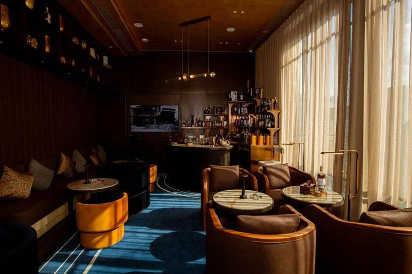 The Hudson Rooms v&#224; Track 61 của kh&#225;ch sạn Capella Hanoi được vinh danh trong danh s&#225;ch “Qu&#225;n Bar xuất sắc nhất ch&#226;u &#193; 2024” - Ảnh 1