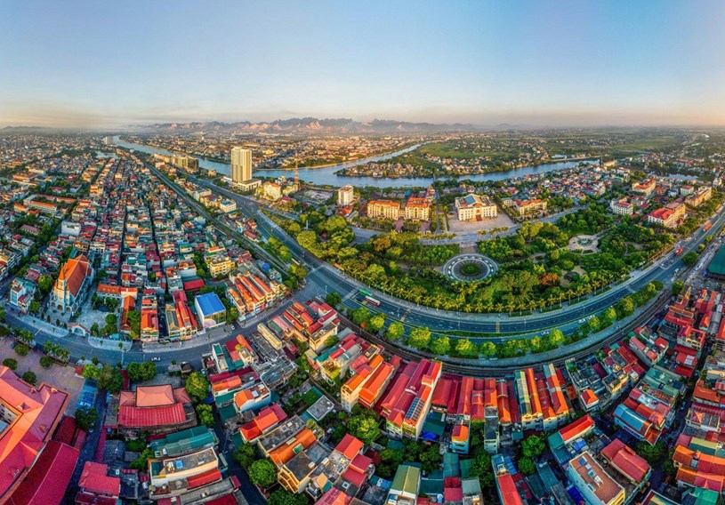 Nam H&agrave; Nội trở th&agrave;nh t&acirc;m điểm h&uacute;t d&ograve;ng vốn đầu tư sau điều chỉnh địa giới. (Ảnh: &Aacute;nh Dương)