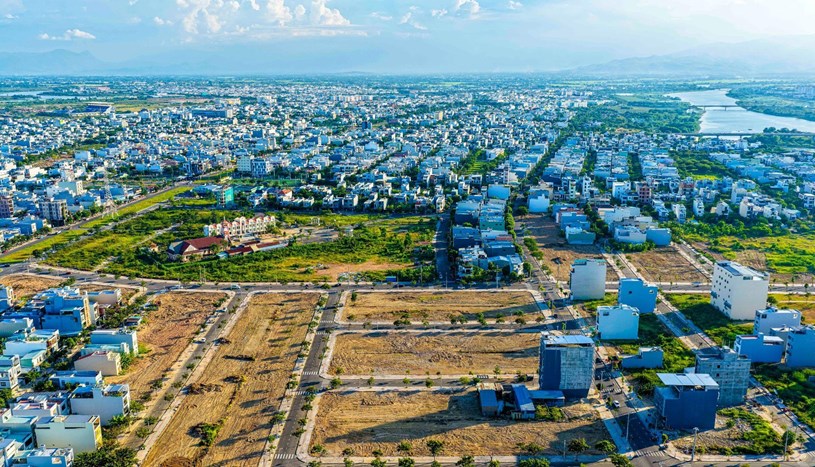 Giá đất nền Hòa Xuân 55–60 triệu/m², vẫn ở mức thấp so với tiềm năng