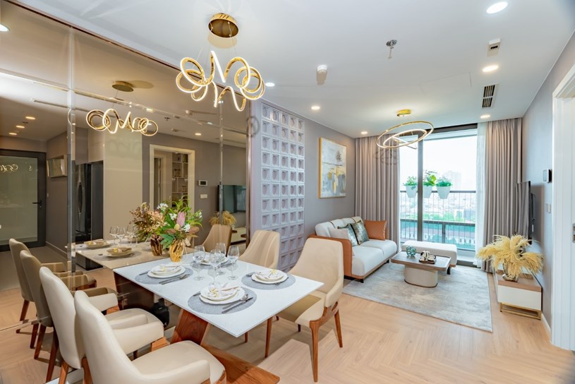 Business Suite The Ninety Complex: Sự lựa chọn l&#253; tưởng với chuy&#234;n gia nước ngo&#224;i - Ảnh 1