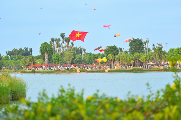 Eco Retreat trở th&agrave;nh điểm đến của nhiều gia đ&igrave;nh cư d&acirc;n, du kh&aacute;ch. Ảnh: Anh Phương