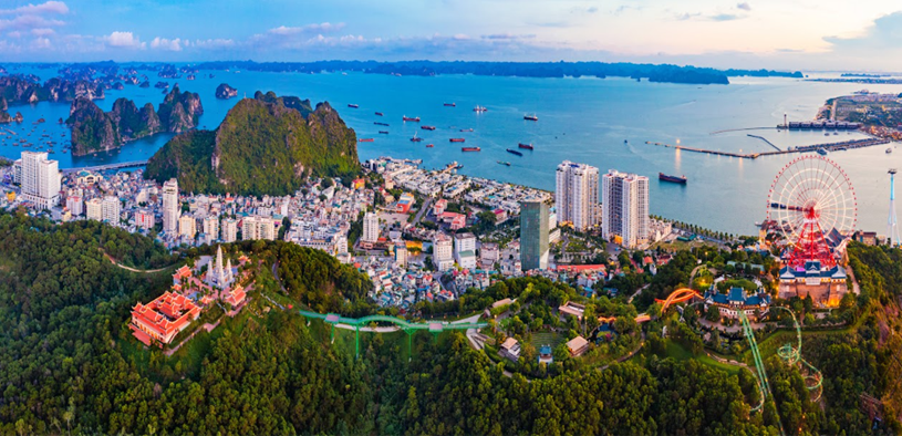 Quảng Ninh đang mở rộng sang vai tr&ograve; một trung t&acirc;m đầu tư năng động của miền Bắc &nbsp;