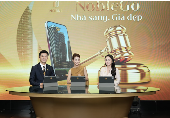 Thay vì đi theo quy luật “trả bao nhiêu, mua bấy nhiêu”, Sunshine Group tiếp tục tung ưu đãi “khủng” cho khách hàng tại phiên livestream số 20