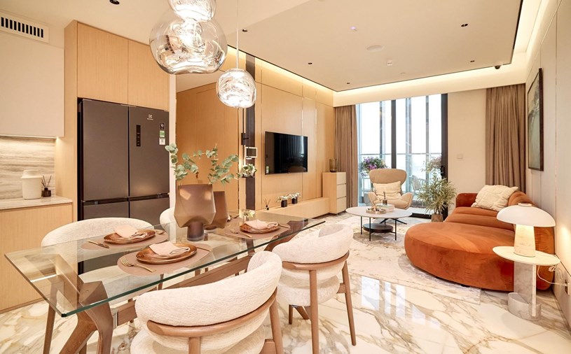 Căn hộ g&oacute;c Sun Feliza Suites sở hữu kh&ocirc;ng gian rộng r&atilde;i ph&ugrave; hợp cho gia đ&igrave;nh đa thế hệ. Ảnh: &Aacute;nh Dương