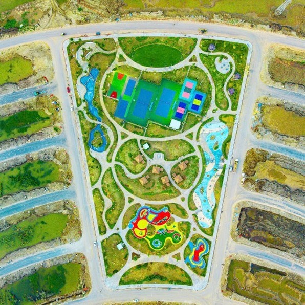 Th&aacute;ng 11/2025, nhiều tiện &iacute;ch cảnh quan xanh đ&atilde; hiện hữu tr&ecirc;n c&ocirc;ng trường Vinhomes Golden City