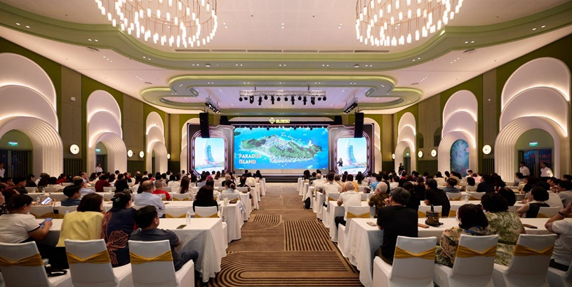 Ph&acirc;n khu The Sunset thu h&uacute;t sự quan t&acirc;m từ đ&ocirc;ng đảo kh&aacute;ch h&agrave;ng. Ảnh: &Aacute;nh Dương.