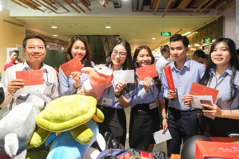 Đ&ocirc;ng đảo nh&acirc;n sự Tập đo&agrave;n CT Group hưởng ứng hiến m&aacute;u t&igrave;nh nguyện